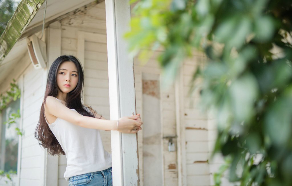 杀刘璋的声音越来越强烈，以张松为首的益州世家数次在刺史府前请命，最终还是将不想掺和此事的庞统给扯进来了。
